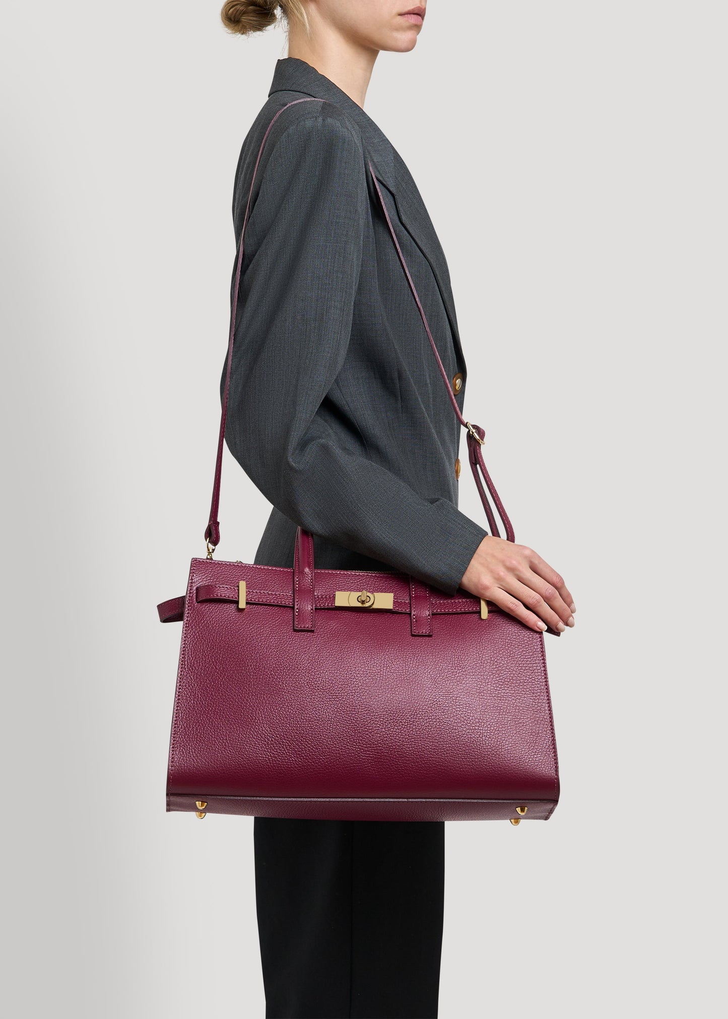 Borsa Sveva in pelle Togo Borgogna