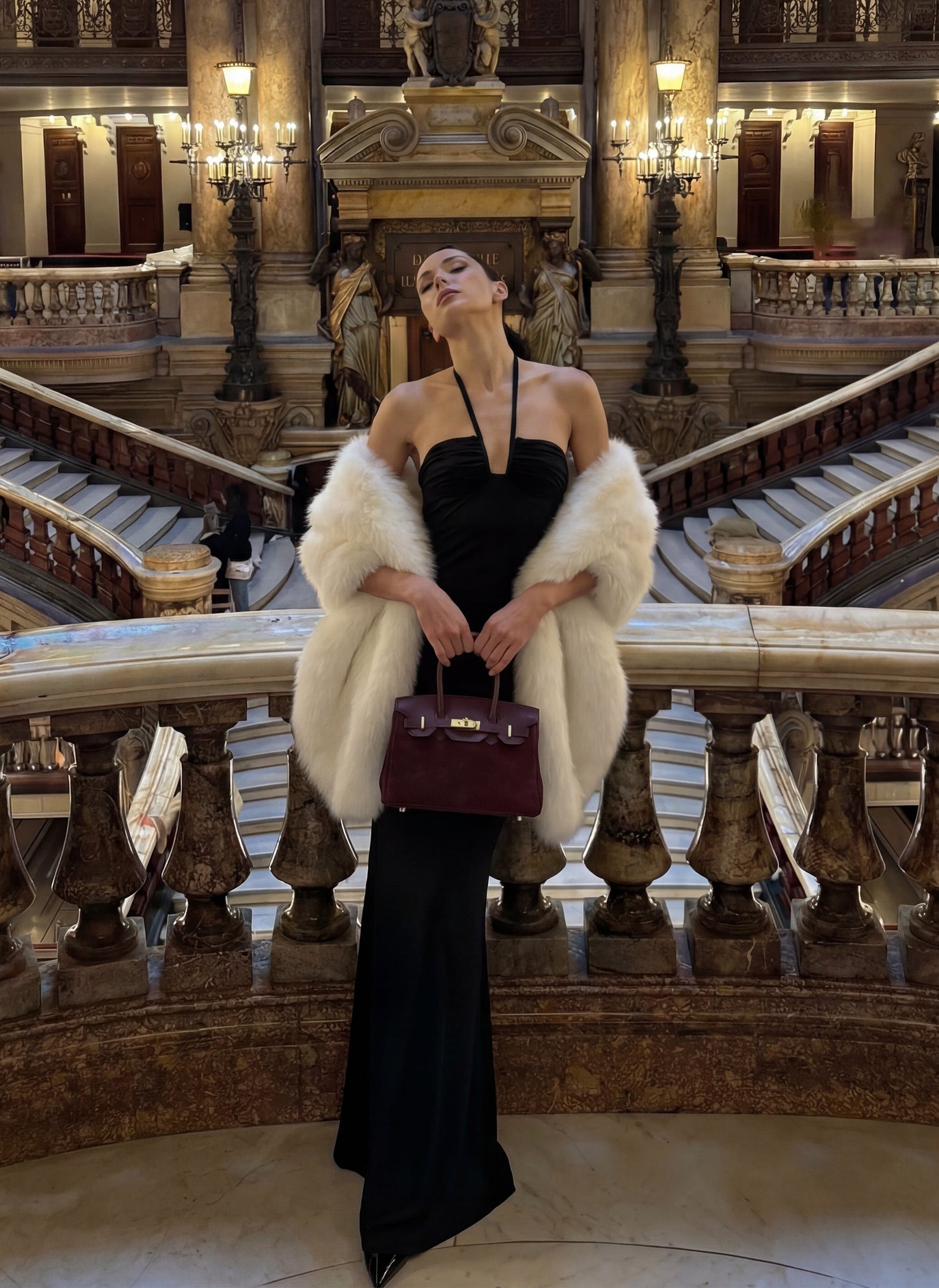 Borsa Elizabeth Micro in Camoscio e Pelle Borgogna