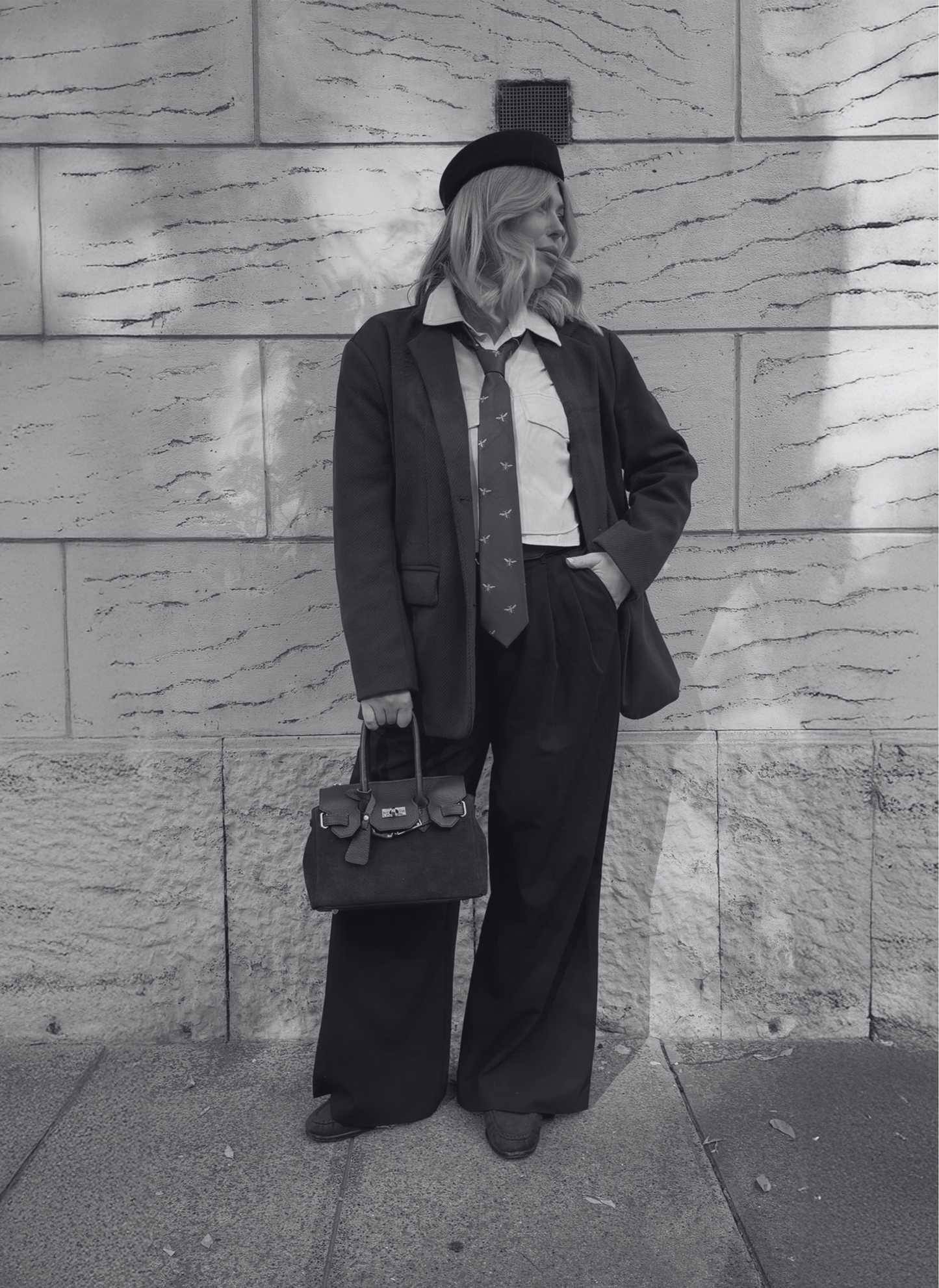 Borsa Elizabeth Micro in Camoscio e Pelle Cuoio