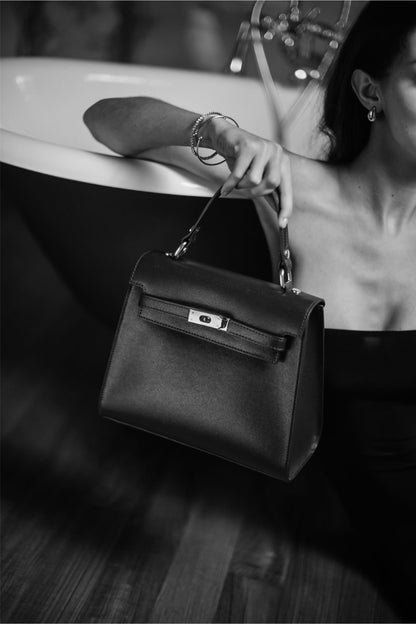 Borsa Zaira in Vera pelle Saffiano Blu